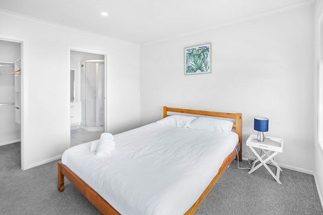 Photo of property in 12u1 Scotland Place, Hillcrest, Hamilton, 3216