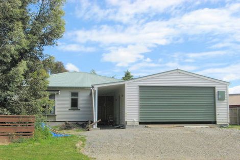 Photo of property in 5 Woodfield Place, Woodend, 7610