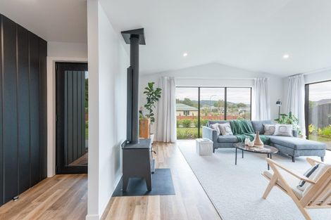 Photo of property in 24 Genia Drive, Wakefield, 7025