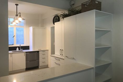 Photo of property in 154u1 Oriental Parade, Oriental Bay, Wellington, 6011