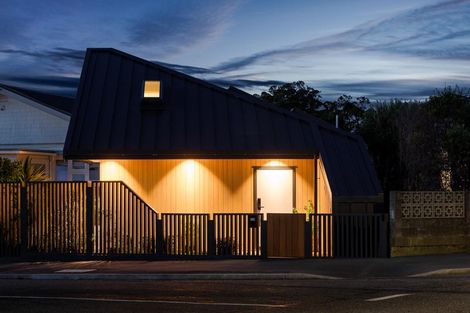 Photo of property in 17a Fife Lane, Miramar, Wellington, 6022