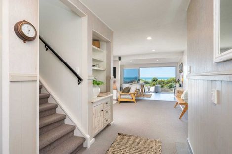 Photo of property in 2 Collison Terrace, Haumoana, 4102