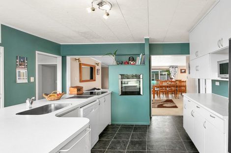 Photo of property in 69 Abbotsford Road, Waipawa, 4210