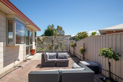 Photo of property in 8 Mayfair Grove, Alexandra, 9320