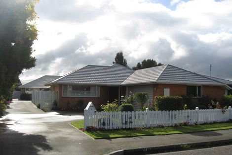 Photo of property in 6 Hare Street, Ilam, Christchurch, 8041