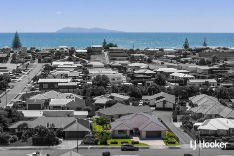 Photo of property in 32 Reel Road, Athenree, Waihi Beach, 3611