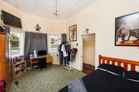 Photo of property in 80 Willoughby Street, Halcombe, Feilding, 4779