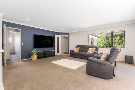 Photo of property in 38 Moonsail Drive, Whitby, Porirua, 5024