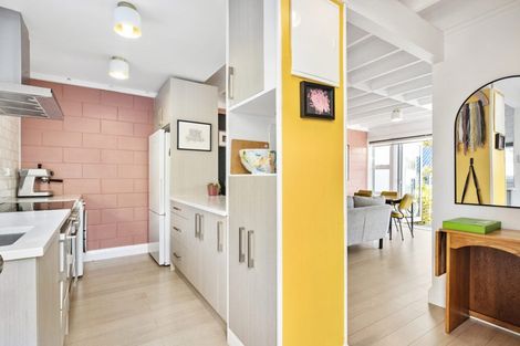 Photo of property in Paddington Apartments, 15/15u Mckinley Crescent, Brooklyn, Wellington, 6021