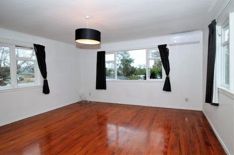 Photo of property in 1 Wattle Road, Sunnyvale, Auckland, 0612