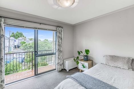 Photo of property in 24/94 Glengarry Road, Glen Eden, Auckland, 0602