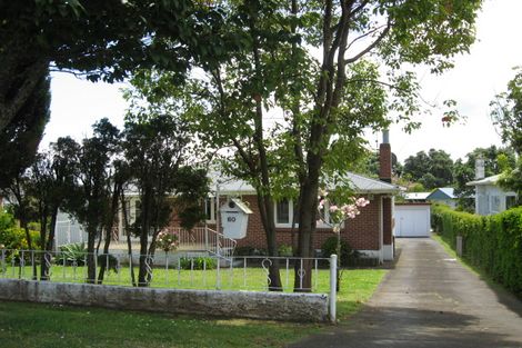 Photo of property in 15 Crawford Avenue, Mangere Bridge, Auckland, 2022