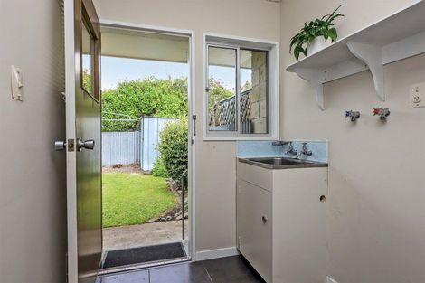 Photo of property in 3/3 Te Mata Road, Havelock North, 4130