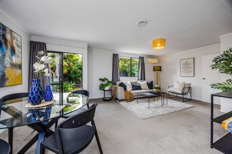 Photo of property in 2/136 Buckland Road, Mangere East, Auckland, 2024