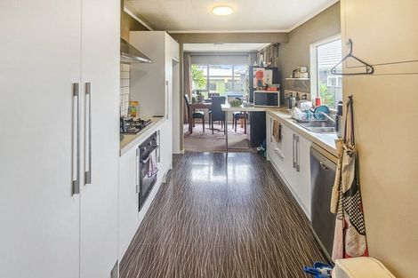 Photo of property in 95 King Street, Taradale, Napier, 4112