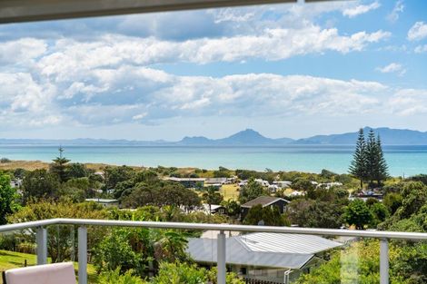 Photo of property in 29 Saint Anne Road, Waipu, 0582