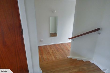 Photo of property in 17 Thurleigh Grove, Karori, Wellington, 6012