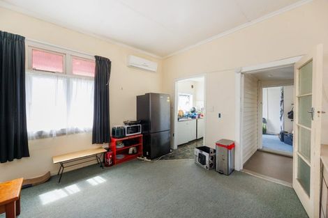 Photo of property in 31 Mcgiffert Street, Palmerston North, 4410