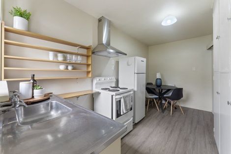 Photo of property in 2/34 Edward Avenue, Edgeware, Christchurch, 8013