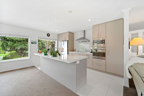 Photo of property in 100 Ferry Road, Arkles Bay, Whangaparaoa, 0932