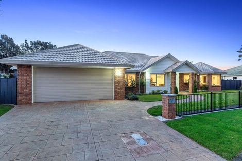 Photo of property in 3 Stella Court, Paraparaumu, 5032