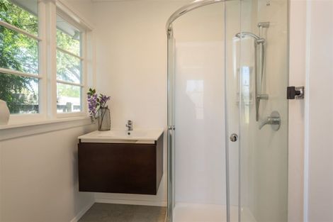 Photo of property in 240 Weston Road, Mairehau, Christchurch, 8052