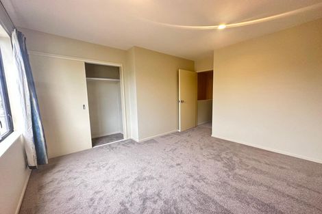 Photo of property in 74 Tiger Drive, Golflands, Auckland, 2013