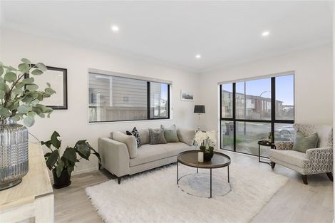 Photo of property in 7 Heavenly Way, Flat Bush, Auckland, 2019