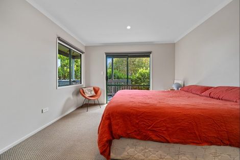 Photo of property in 537 Richmond Road, Lepperton, New Plymouth, 4373