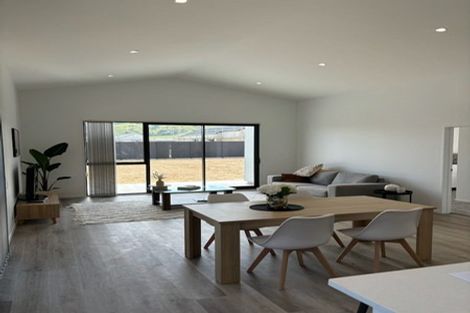 Photo of property in 29 Mataikokako Loop, Kawakawa Bay, 2585