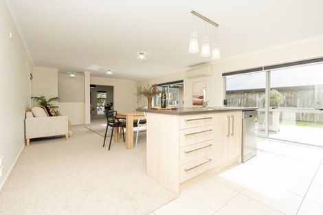Photo of property in 8 Arista Way, Rototuna North, Hamilton, 3210