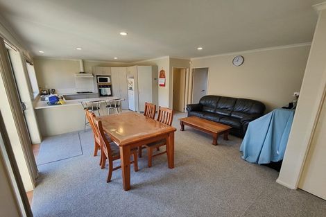 Photo of property in 16 Earlswood Avenue, Hamilton East, Hamilton, 3216