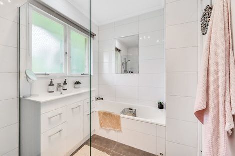Photo of property in 86 Flynn Road, Hillcrest, Hamilton, 3216