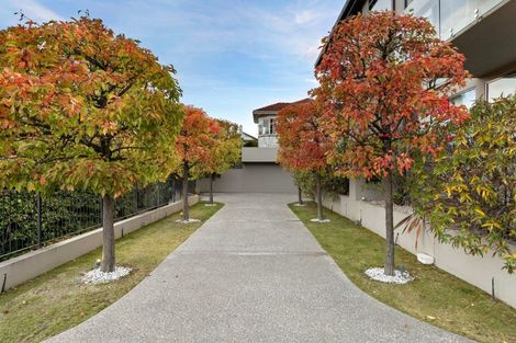 Photo of property in 42a Man Street, Queenstown, 9300