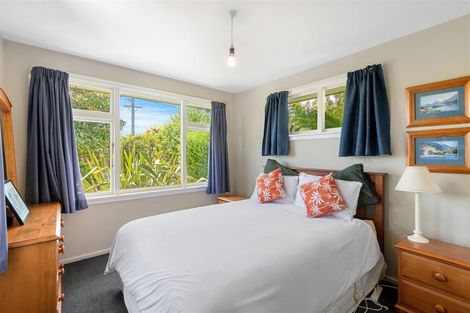 Photo of property in 59 Staveley Street, Avonhead, Christchurch, 8042