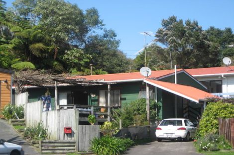 Photo of property in 35 Beaumont Crescent, Frankleigh Park, New Plymouth, 4310