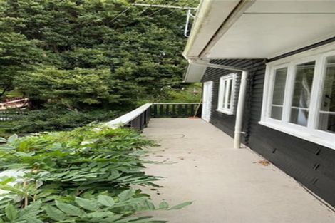 Photo of property in 32 Shetland Street, Glen Eden, Auckland, 0602