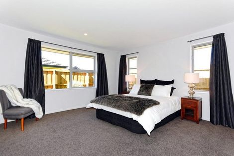 Photo of property in 10 Burford Way, Rolleston, 7615