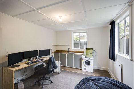 Photo of property in 24 Church Road, Taradale, Napier, 4112