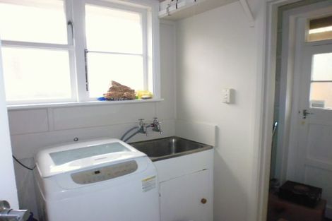 Photo of property in 52 Dyer Street, Epuni, Lower Hutt, 5011