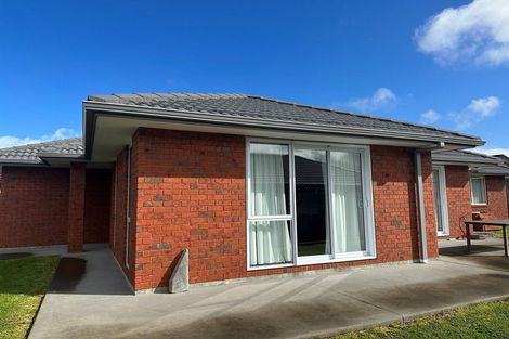 Photo of property in 37 Lake Drive, Tikipunga, Whangarei, 0112