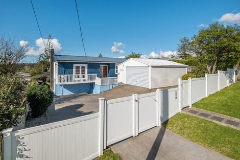Photo of property in 1/149 Birkdale Road, Birkdale, Auckland, 0626
