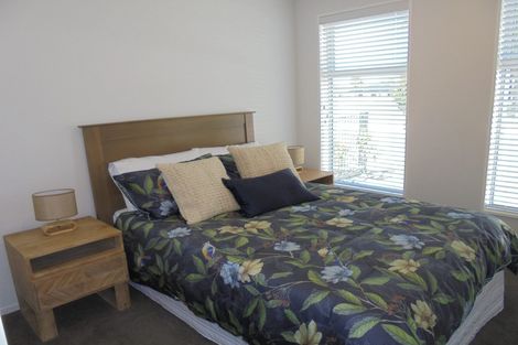 Photo of property in 6 John Raven Lane, Woodend, 7610