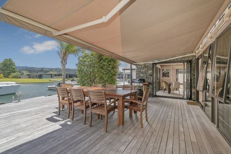 Photo of property in 115 Motu Hei, Pauanui, Hikuai, 3579