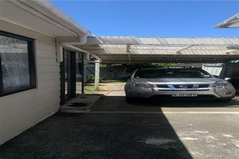 Photo of property in 1/11 Mannering Place, Hillcrest, Auckland, 0627