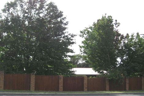 Photo of property in 109 Glengarry Road, Glen Eden, Auckland, 0602