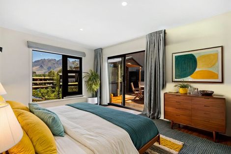 Photo of property in 26 Soudley Court, Jacks Point, Queenstown, 9371