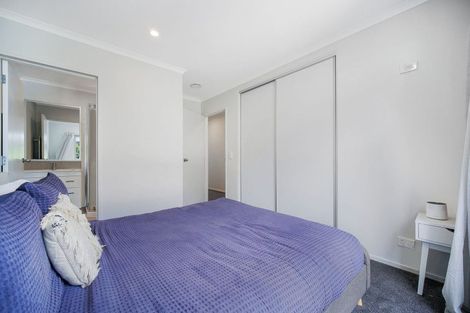 Photo of property in 99 Kuaka Drive, Takanini, 2112