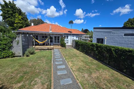 Photo of property in 54 Princes Street, Cambridge, 3434