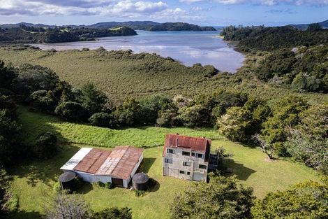 Photo of property in 3118 Russell Road, Punaruku, Hikurangi, 0184